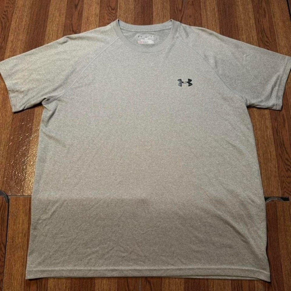Under Armour Grey Heat Tech Retro Sportswear Running Train Shirt Medium